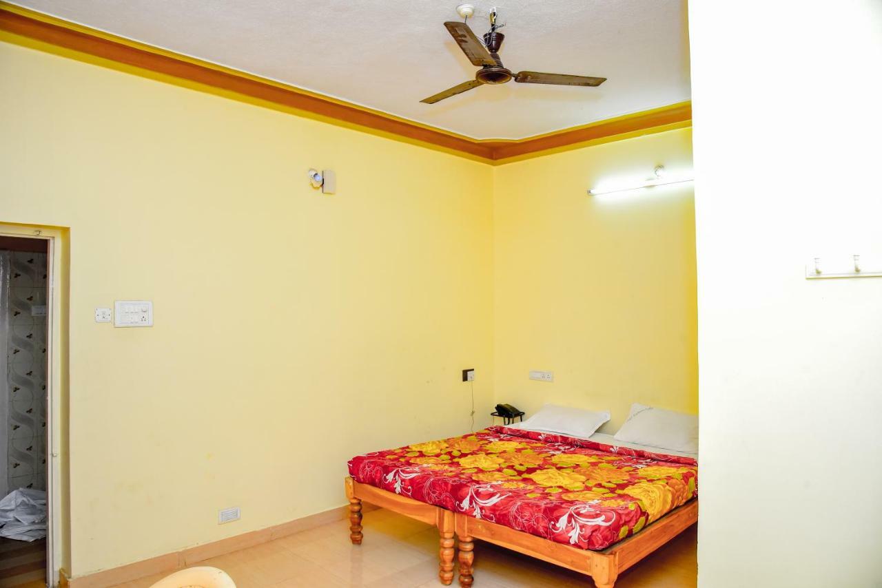 Mahathi Resort And Spa Yelagiri Exteriör bild