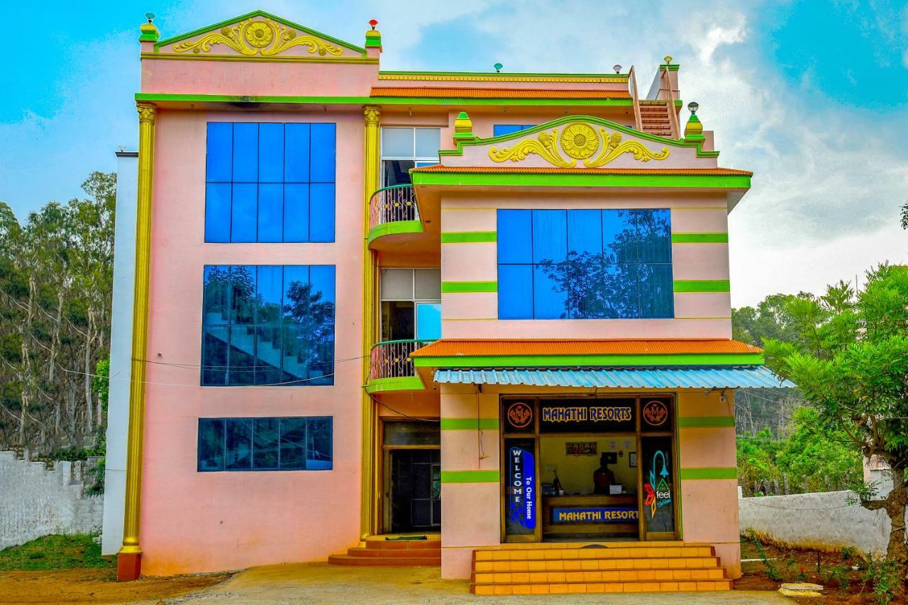 Mahathi Resort And Spa Yelagiri Exteriör bild